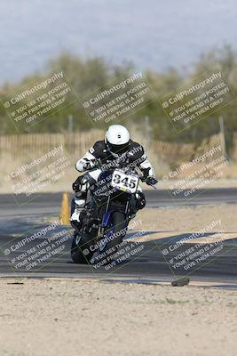 media/Jan-15-2026-Racers Edge (Thu) [[dfebeb70ab]]/2-A Group/Session 5 Turn 2/